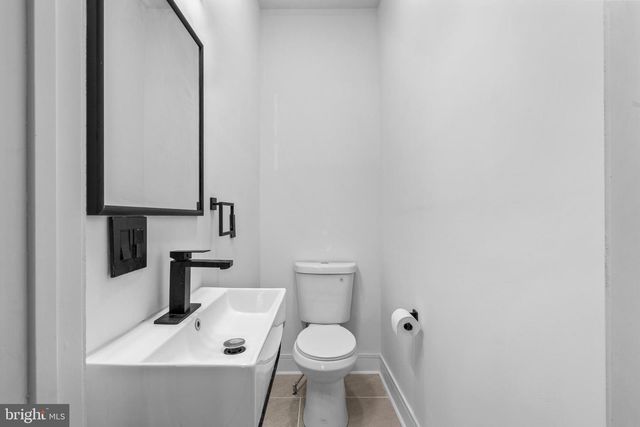 6225 BAYNTON ST, Philadelphia, PA 19144