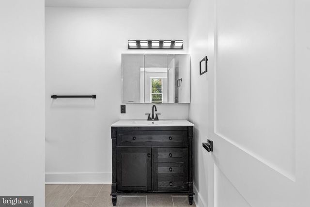 6225 BAYNTON ST, Philadelphia, PA 19144