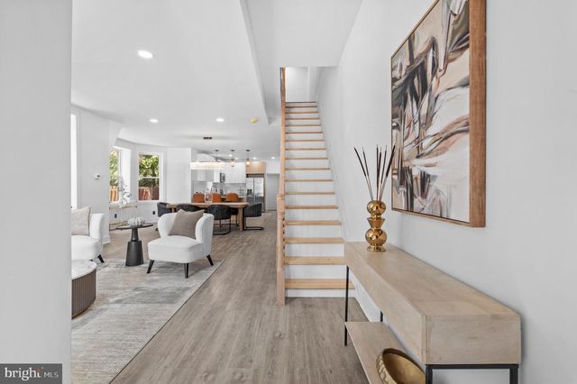 6225 BAYNTON ST, Philadelphia, PA 19144