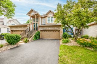 1530 Orchard Circle, Naperville, IL 60565