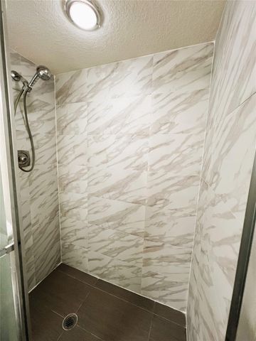 2502 Antigua Terrace K-1, Coconut Creek, FL 33066