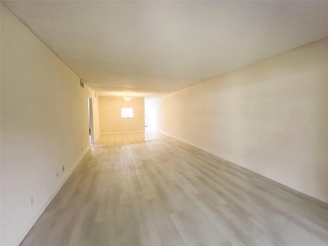 2502 Antigua Terrace K-1, Coconut Creek, FL 33066