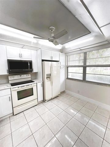 2502 Antigua Terrace K-1, Coconut Creek, FL 33066