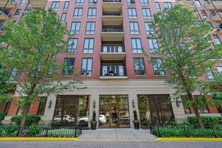 343 W OLD TOWN Court 205, Chicago, IL 60610