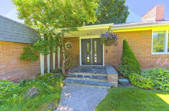 1027 W 29th Ave, Spokane, WA 99203