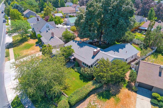 1027 W 29th Ave, Spokane, WA 99203