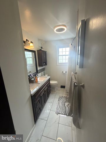 1005 LANDOVER DR, Reading, PA 19605