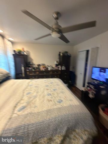 1005 LANDOVER DR, Reading, PA 19605