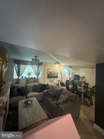 1005 LANDOVER DR, Reading, PA 19605