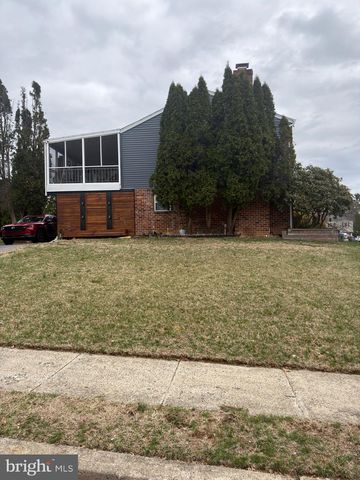 1005 LANDOVER DR, Reading, PA 19605