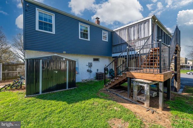 1005 LANDOVER DR, Reading, PA 19605