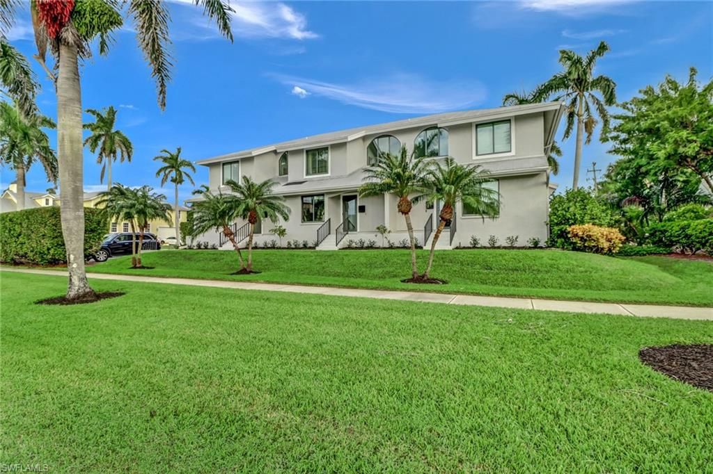 605 8th AVE S 605, NAPLES, FL 34102 — photo 2