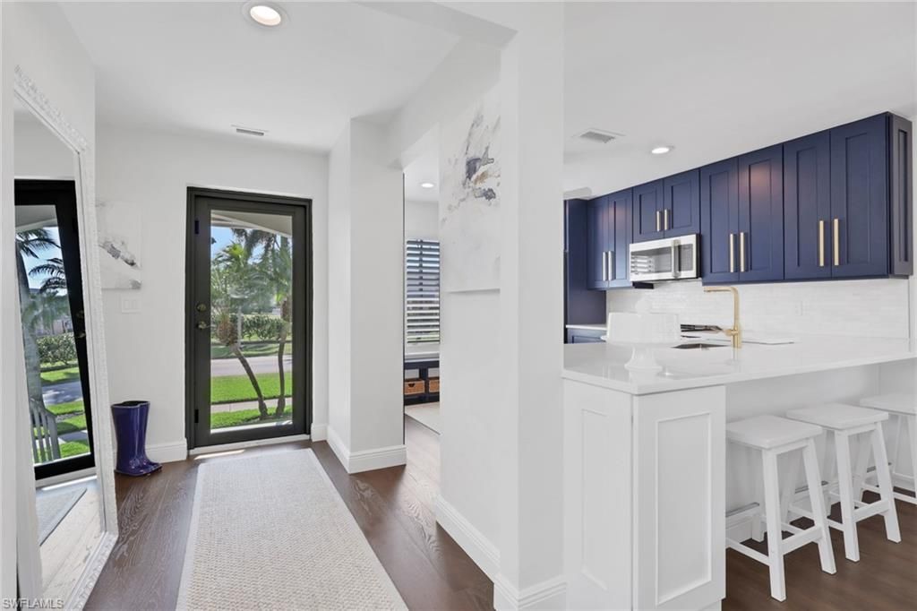 605 8th AVE S 605, NAPLES, FL 34102 — photo 3