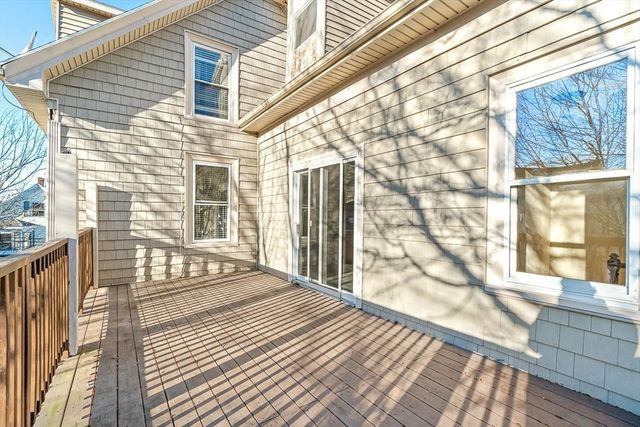 11 Symonds St 2, Salem, MA 01970