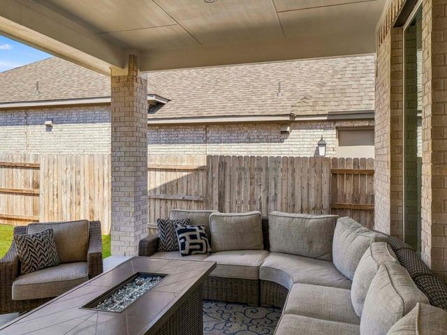 515 Watershield CV, Georgetown, TX 78633