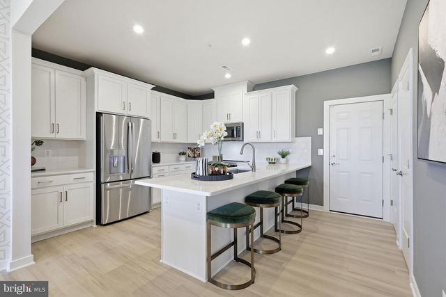 17644 HAWKINS LN, Dumfries, VA 22026