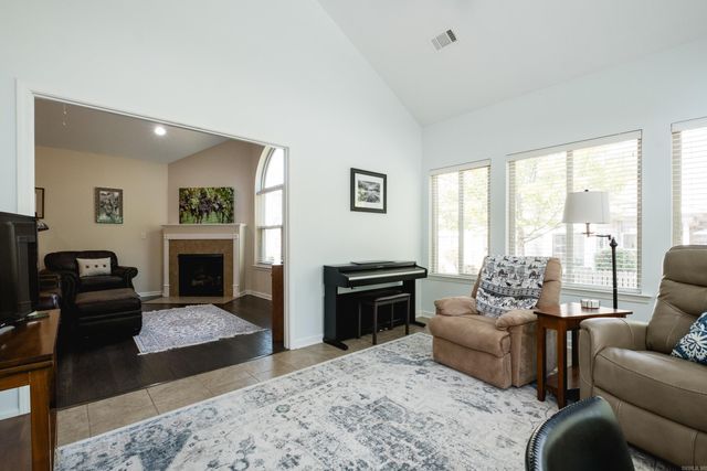 393 Mountain Terrace Circle, Maumelle, AR 72113