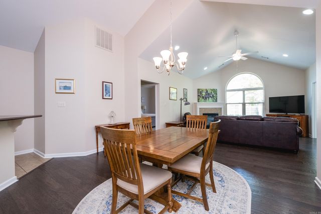 393 Mountain Terrace Circle, Maumelle, AR 72113