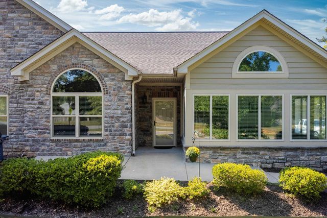 393 Mountain Terrace Circle, Maumelle, AR 72113