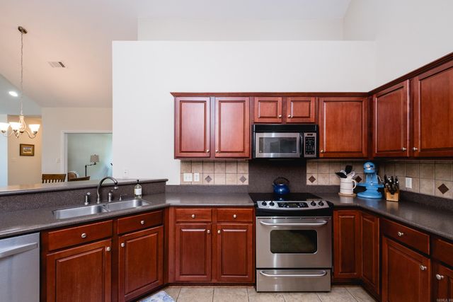 393 Mountain Terrace Circle, Maumelle, AR 72113