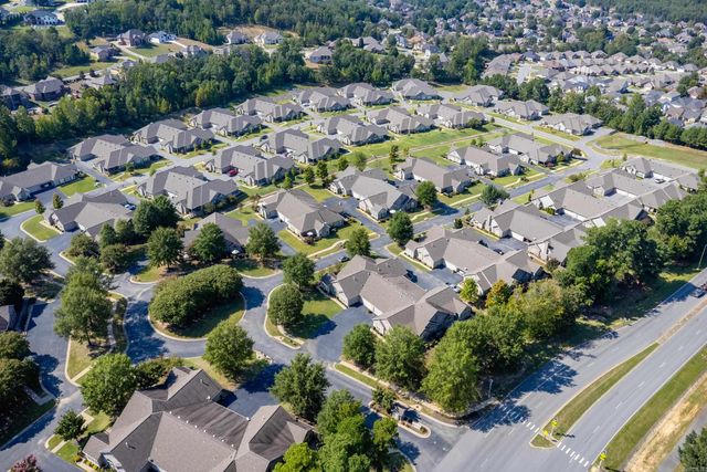 393 Mountain Terrace Circle, Maumelle, AR 72113