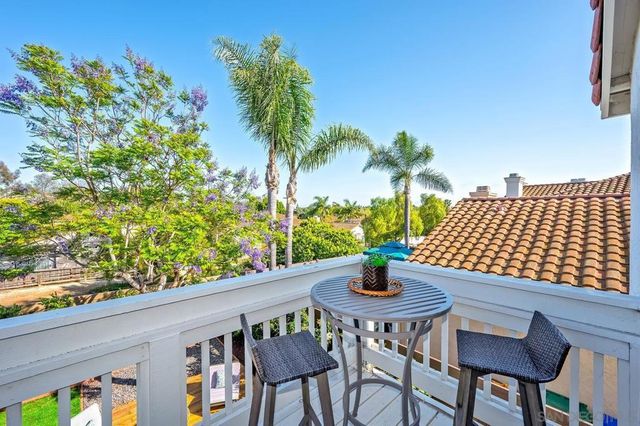 3778 Via Las Villas, Oceanside, CA 92056