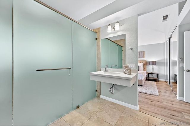 3778 Via Las Villas, Oceanside, CA 92056