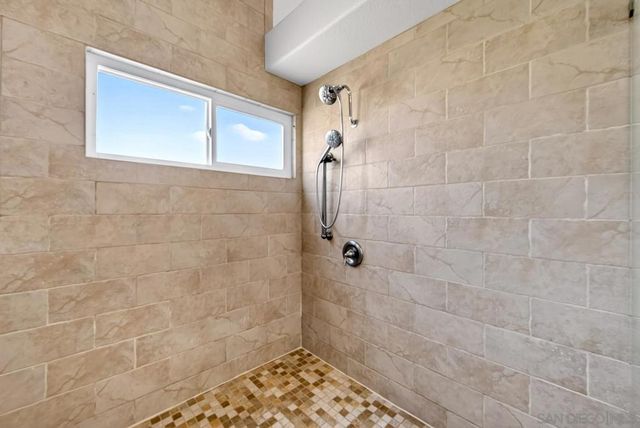 3778 Via Las Villas, Oceanside, CA 92056