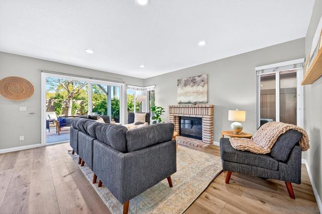 3778 Via Las Villas, Oceanside, CA 92056