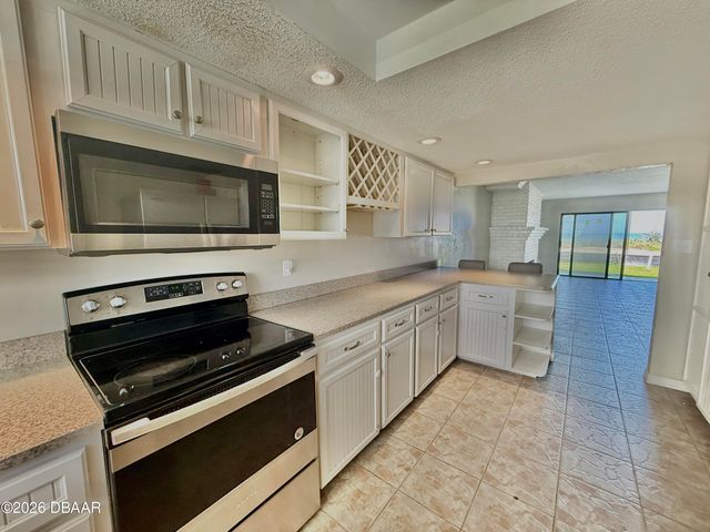 3390 Ocean Shore Boulevard, Ormond Beach, FL 32176