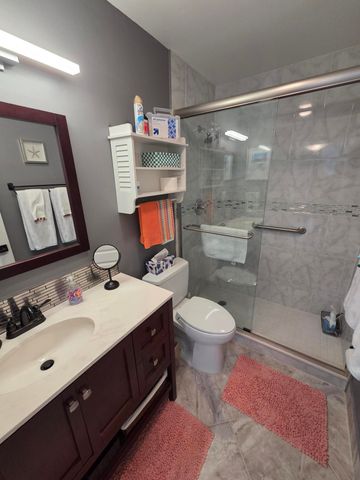 1225 Carlton Court 202, Fort Pierce, FL 34949