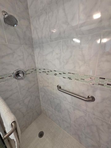 1225 Carlton Court 202, Fort Pierce, FL 34949