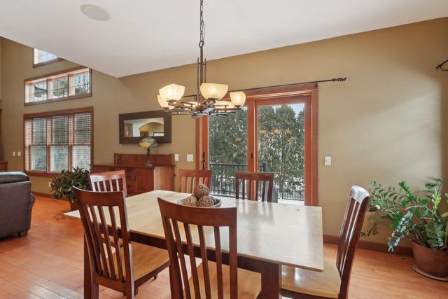 385 Wynnwood Drive, Verona, WI 53593