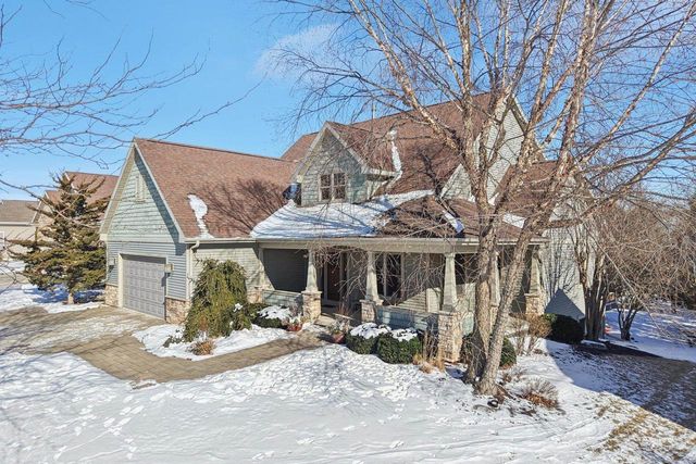 385 Wynnwood Drive, Verona, WI 53593