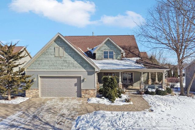 385 Wynnwood Drive, Verona, WI 53593