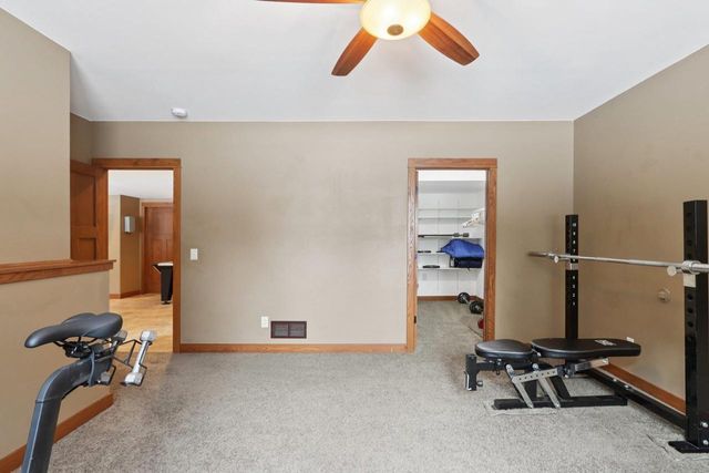 385 Wynnwood Drive, Verona, WI 53593