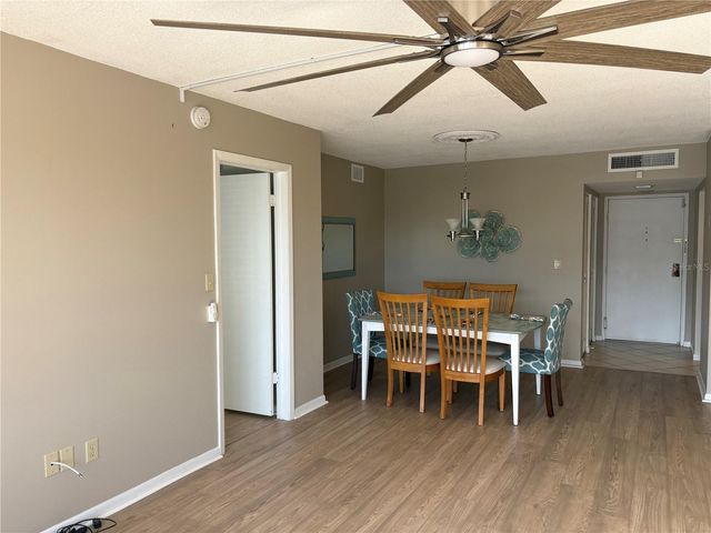 5220 BRITTANY DRIVE S 501, St Petersburg, FL 33715