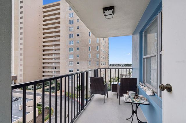 5220 BRITTANY DRIVE S 501, St Petersburg, FL 33715