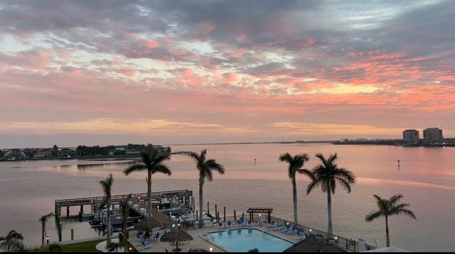 5220 BRITTANY DRIVE S 501, St Petersburg, FL 33715