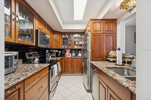 5220 BRITTANY DRIVE S 501, St Petersburg, FL 33715