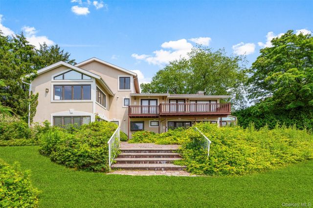 31 Clover Place, New Rochelle, NY 10805