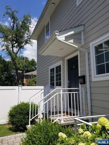 7 Lindley B, Tenafly, NJ 07670