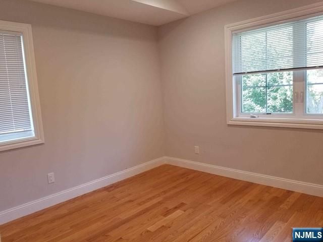 7 Lindley B, Tenafly, NJ 07670