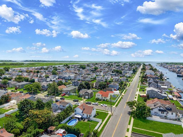 4 Martha Street, Freeport, NY 11520