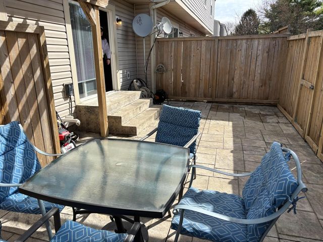 777 Ficus Drive, 25E, Columbus, OH 43085