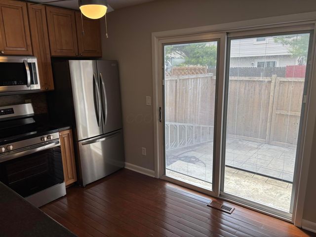 777 Ficus Drive, 25E, Columbus, OH 43085