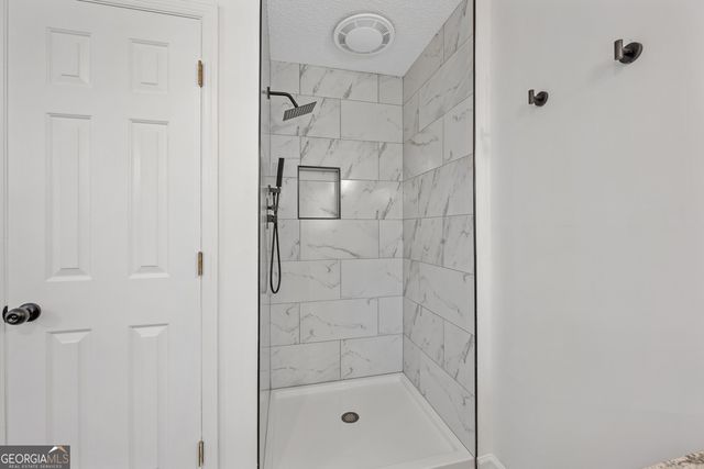 5954 Henley Drive, Powder Springs, GA 30127