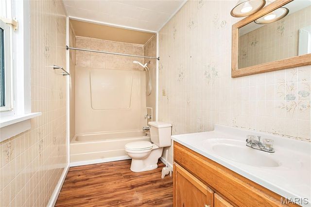 7000 Twin River Road, Unincorporated, MO 63025