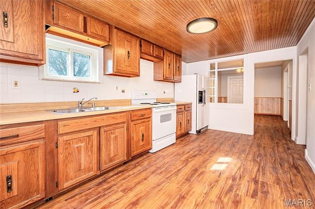 7000 Twin River Road, Unincorporated, MO 63025