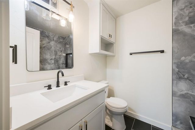 2020 Hasley Drive, The Village, OK 73120